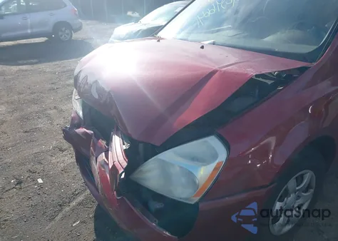 2008 Kia Sedona Lx z USA, uszkodzony, nr VIN KNDMB233686237663